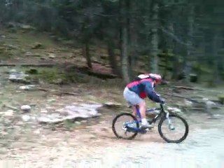 20100516 Semnoz - Chute d'ange