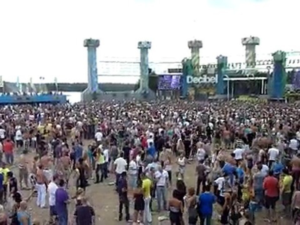 Décibel 2010 - Main Stage