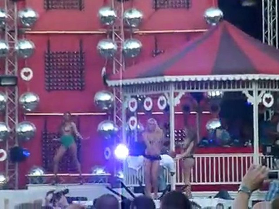 Décibel 2010 Pussy Lounge