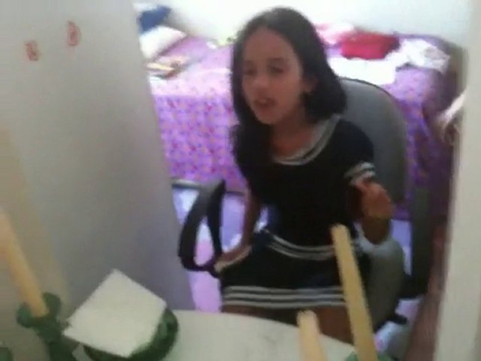 Zeynep feat. Hazal -Ki Sen