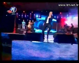2 Bulgaristan Shumen concert Mustafa Sandal TRT
