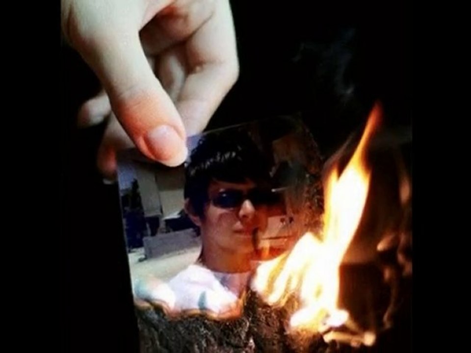 taner kaya ayrılsak ölürüz biz