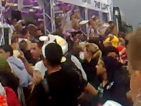 denise biellmann dj mr.da-nos at 2010 streetparade zurich