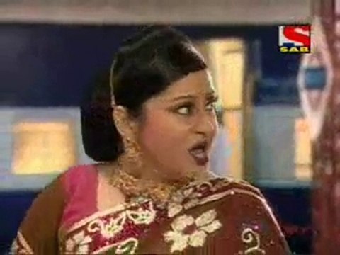 Yeh Chanda kanoon - 25th August 10 pt1