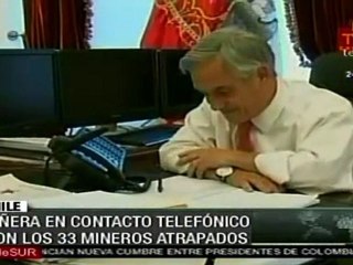 Piñera en contacto telefónico con los 33 mineros atrapados