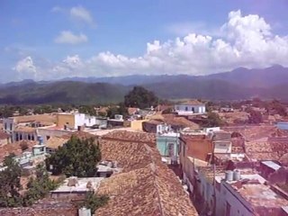 CUBA : Vue d'ensemble de Trinidad (2)