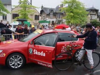ANTHEOR au TOUR DE FRANCE 2010 MONTARGIS AVEC le facteur