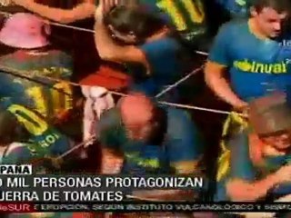 España: más de 40 mil personas en la tradicional Tomatina