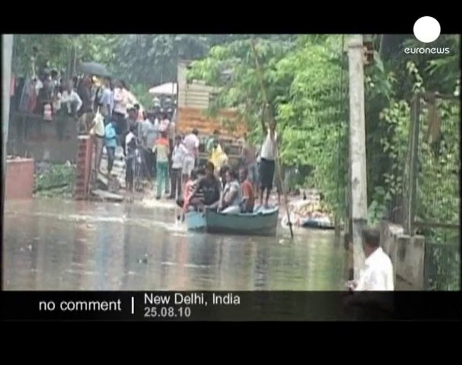 River Yamuna threatens New Delhi - no comment