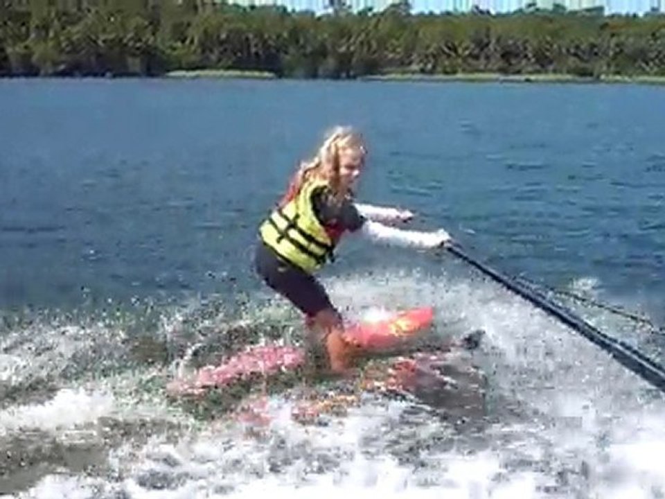 20100731 Clara ski nautique 1 Lacanau