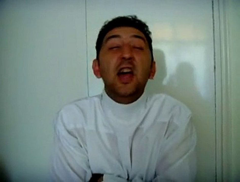 ANTAKYALI AKIL HASTANESİ'NDE [HQ]