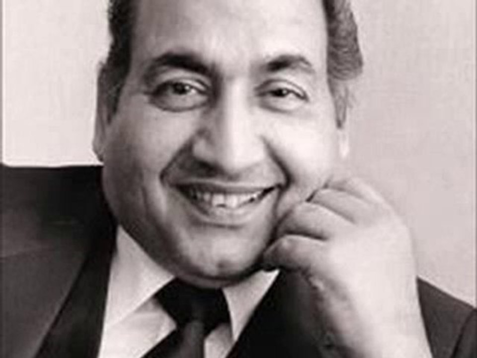 Aanchal Mein Saja Lena Kaliyan Zulfon Mein