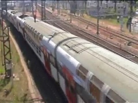 une z5600 UM arrive à moret