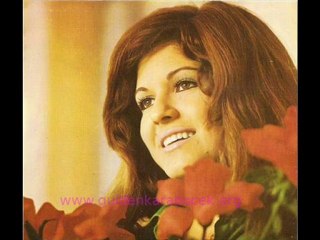 Gülden Karaböcek- Kır Çiçekleri (Eski)