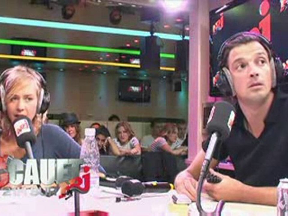 CAUET MORT DE RIRE