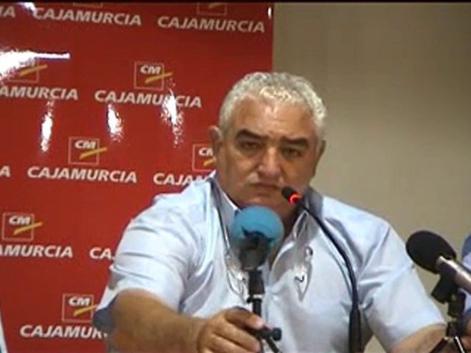 Presentación de la plantilla del Caravaca c.f. 2010/2011 M-6