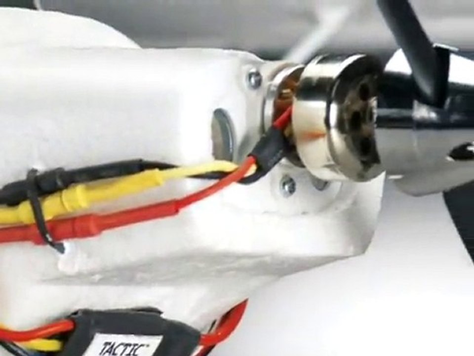 Flyzone™ Cessna® 182 Skylane® Select Scale™ Airplanes