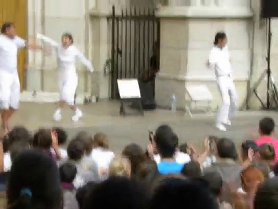 Mimes à Chalon dans la rue
