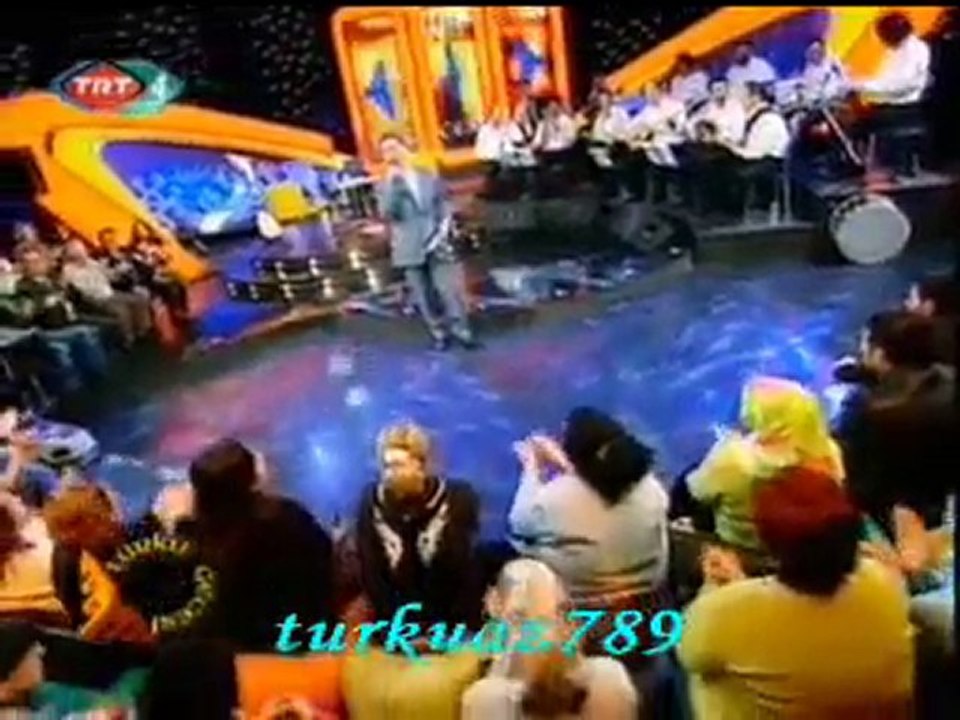 Orhan HAKALMAZ - Gesi Bağlarında Dolanıyorum