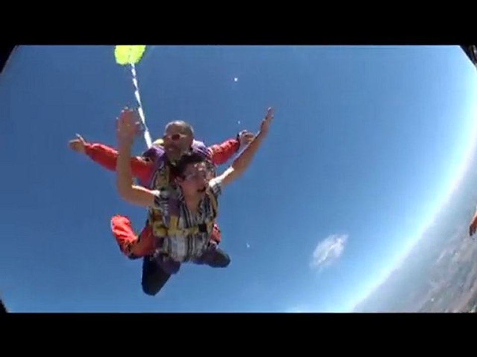 saut en parachute tandem accel'air joris