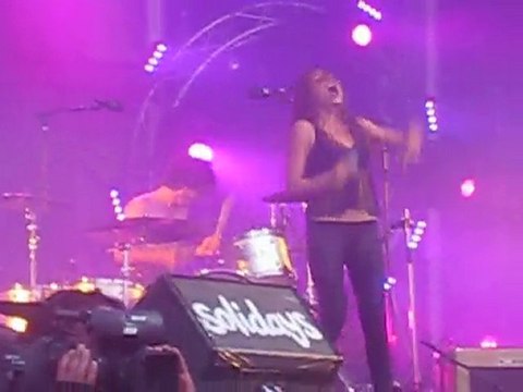 izia, disco ball , solidays 2010, live