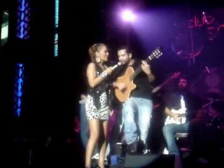 Tan vs Demet Akalın