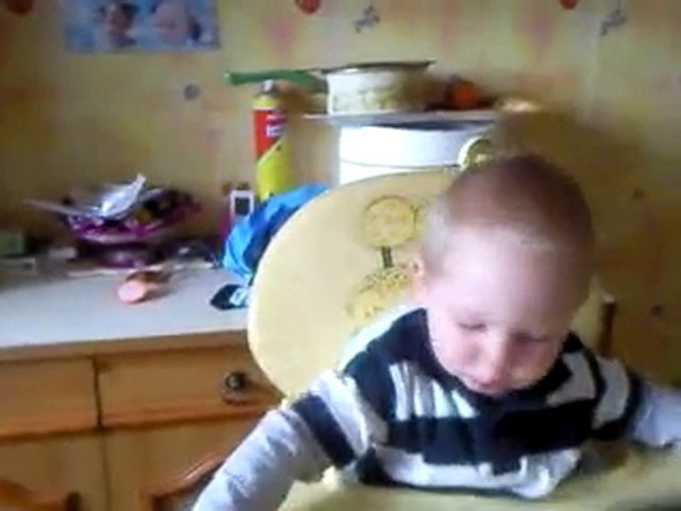 agénor et nathan le 28/08/10 a la maison