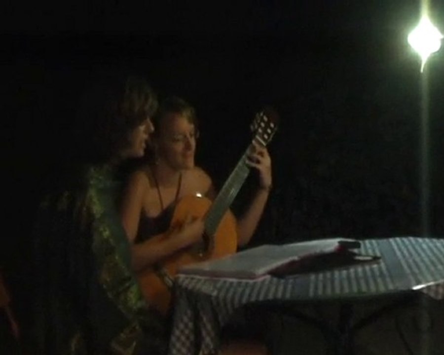 Amandine et Léa, Let it be_0001