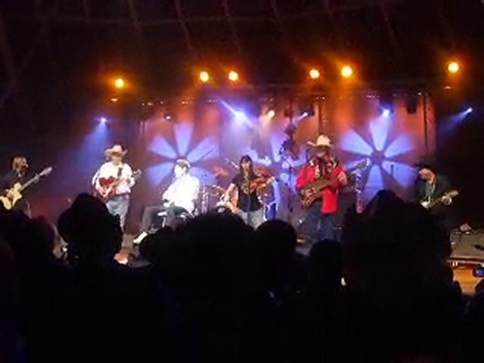 Freddy Powers à saint agreve 2010