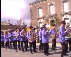 GROUPE MUSICAL DANSANT YZERNAY 2010