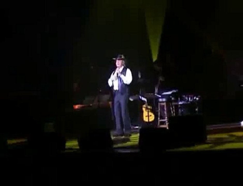 I´m On Fire - Engelbert Humperdinck -2010