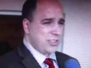 أأنور مالك الكاتب الصحفي الجزائري