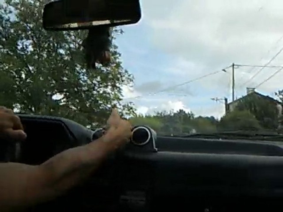 teste en cours de rodage " mazda 323 gtx "