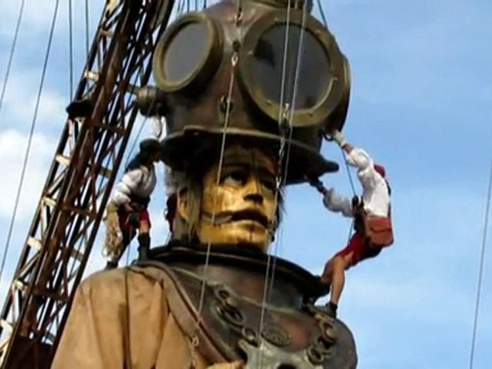 De DUIKER, ZIJN HAND EN DE KLEINE REUZIN - DAG 1 - DEEL 3/3