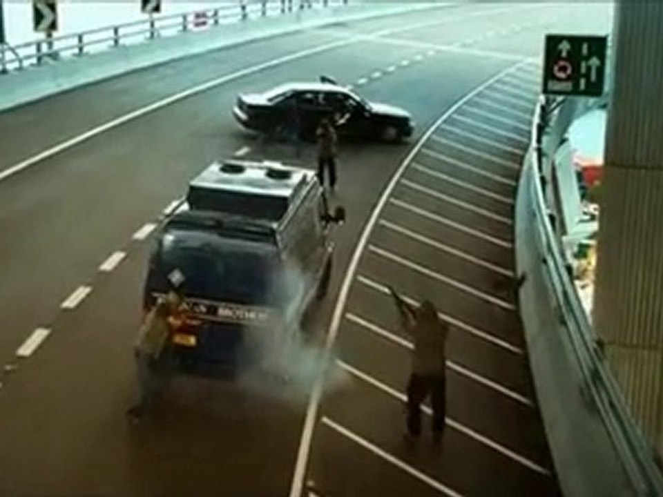 tap1.muxed.flv