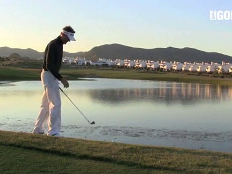 Golf Tips tv: How to skim the ball across water