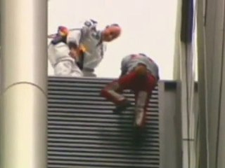 Le "Spiderman" français arrêté après l'escalade de 57 étages