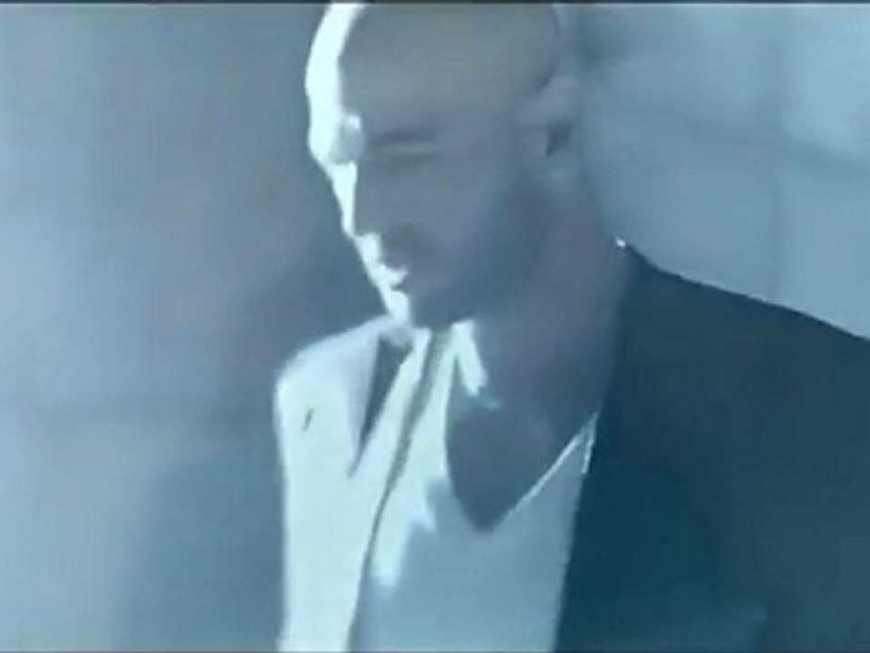 SONER SARIKABADAYI - BUZ - ORJİNAL CLİP