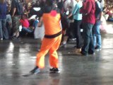 Naruto cosplayer dancing
