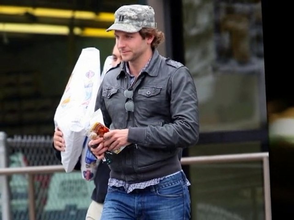 SNTV - Celebrity Style File