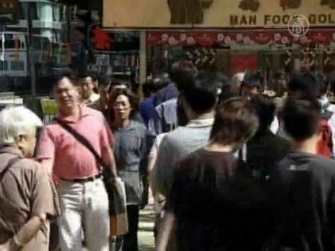 Китайцы продолжают копить деньги