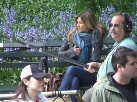 SNTV - Aniston is everywhere