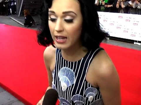 SNTV - Celebrity Dolls