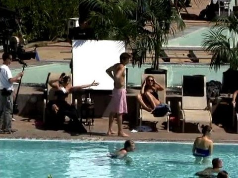 SNTV - Stars that look like animals