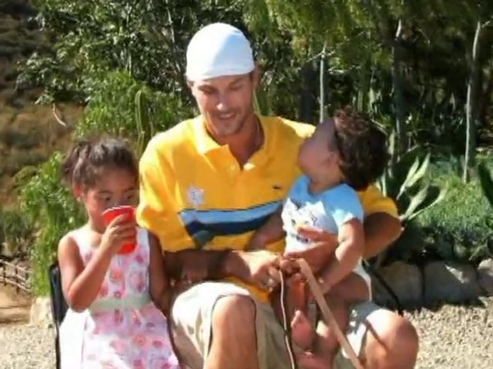 SNTV - Is K-Fed the daddy again