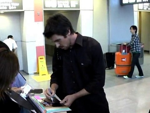 SNTV - Stars say I'm Sorry