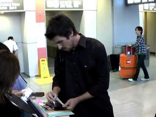 SNTV - Stars say "I'm Sorry"