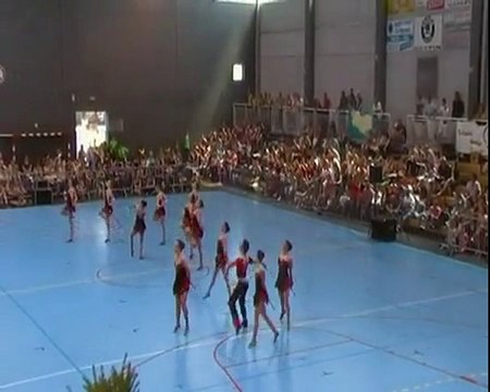 LE TWIRLING CLUB DES PENNES-MIRABEAU