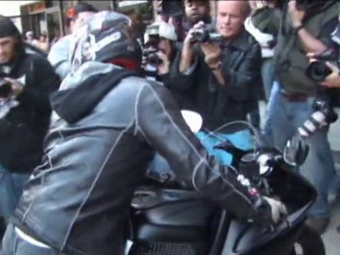 SNTV - Brad Pitt's breakdown