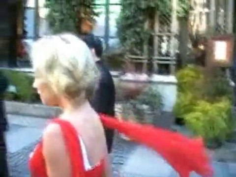 SNTV - Falling stars